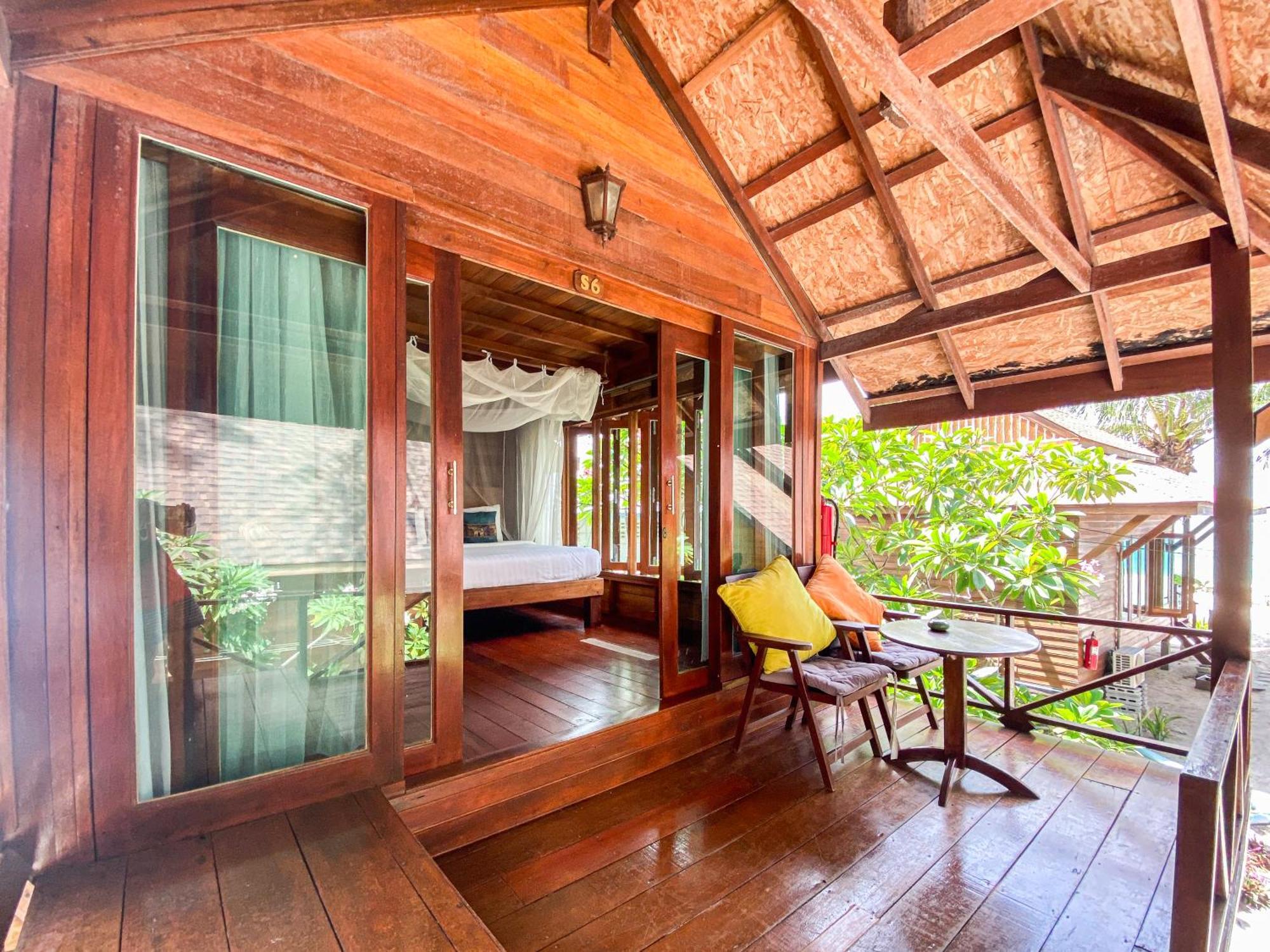 Lipe Beach Resort Exterior foto