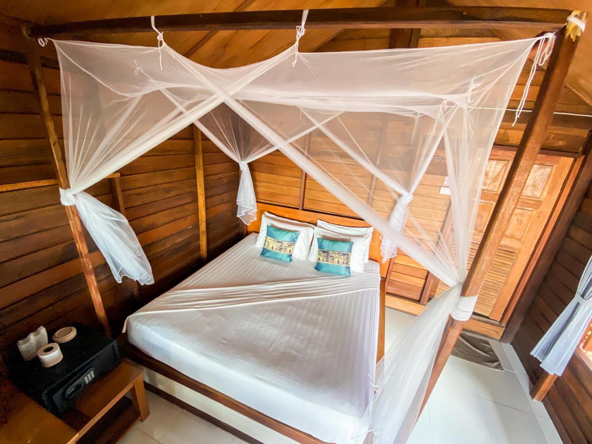 Lipe Beach Resort Exterior foto